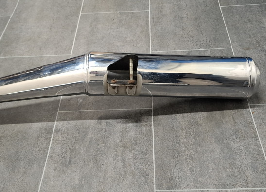 Uitlaat Triumph Trident 900