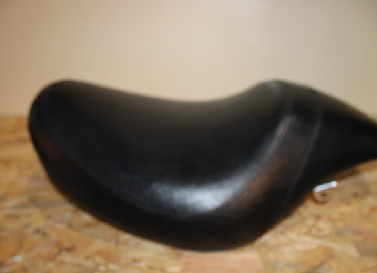 Zadel Honda VF 750 C Magna