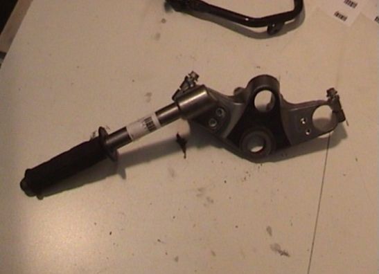 Fork top bridge Kawasaki ZZR 250