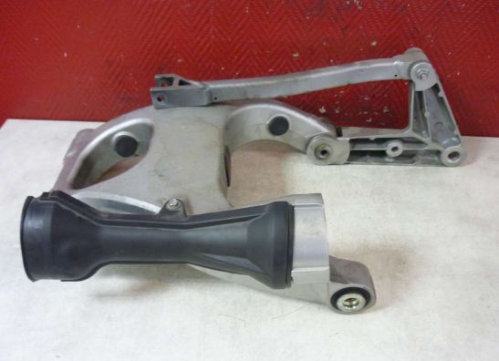 Swingarm Kawasaki GTR 1400