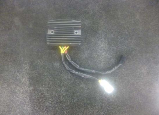 Regulator rectifier  Aprilia Shiver 750