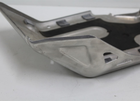 Cowl under Honda CRF 1000 Africa Twin