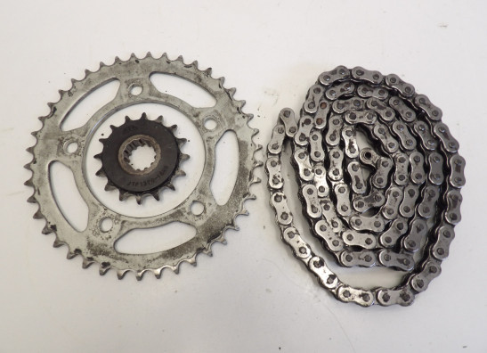 Chain and sprocket kit Honda CBR 900 RR