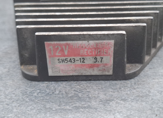 Regler Gleichrichter Honda VT 1100