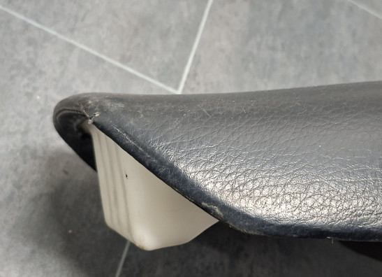 Zadel Honda CBR 600 F