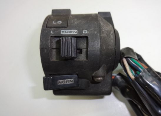 Stuurschakelaar links Honda VF 700  750 C Magna