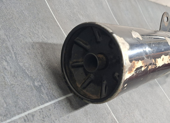 Tubo de escape Honda CB 550