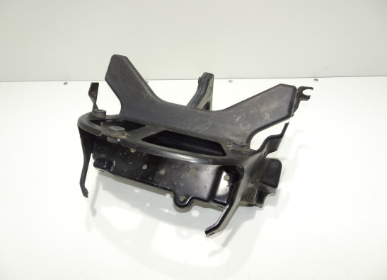 Stay upper cowl BMW F 650 CS Scarver