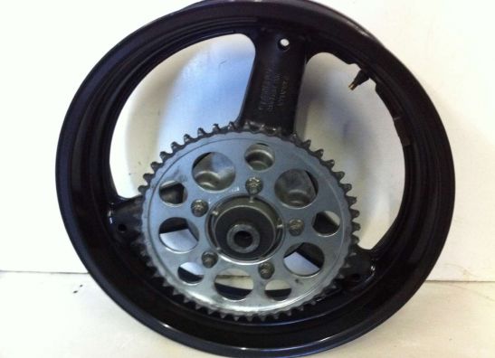 Rear wheel Suzuki GSF 600 650 Bandit 