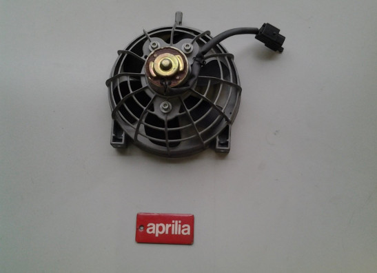 Ventilator Aprilia RSV 1000