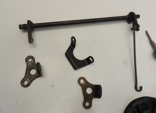 Slotenset Yamaha TDM