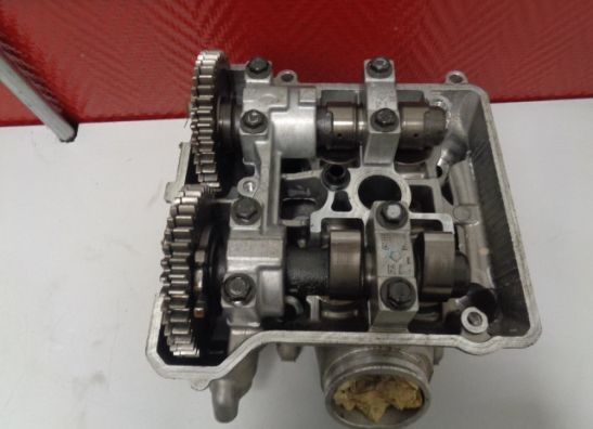 Cylinder head Honda VTR 1000 SP