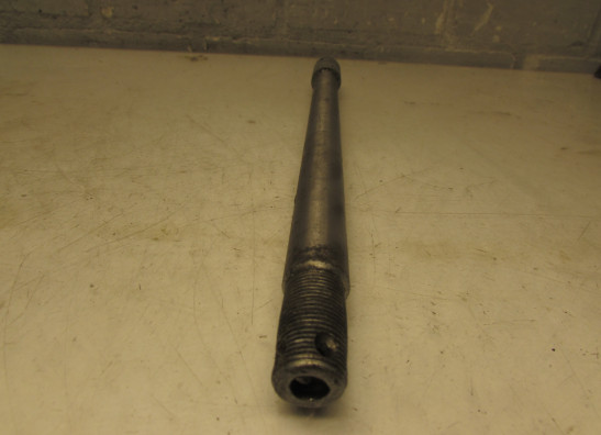 Achteras Yamaha V max