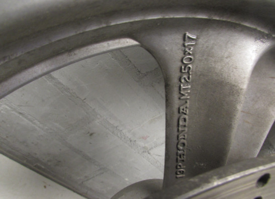 Voorwiel compleet Honda NTV 650