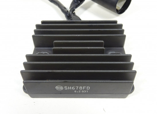 Regler Gleichrichter Honda CBR Fireblade