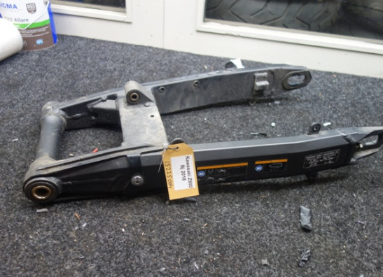 Achterbrug Kawasaki Z 900