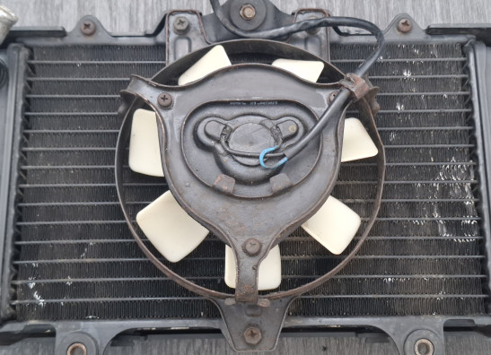 Radiateur Yamaha XJ 700