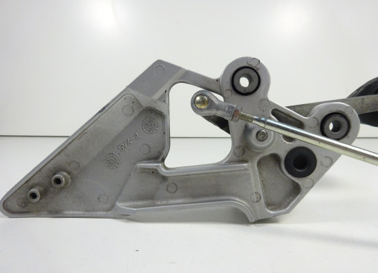 Fussrastetrager vorne links Yamaha FZ6