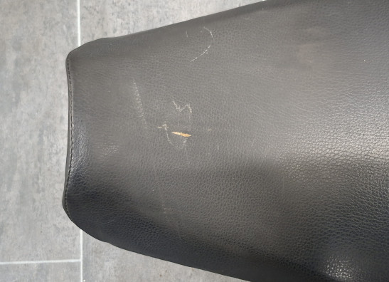 Zadel Honda CBR 600 F