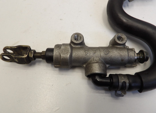 Rempomp achter Kawasaki ZX 12 R