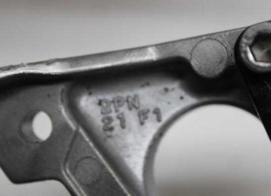 Koplampomlijsting Yamaha XSR 900