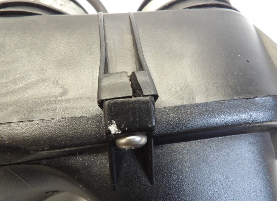 Luchtfilterhuis Triumph Thunderbird 900