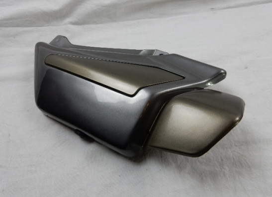 Rechter zijkuip klein Moto Guzzi Breva 750