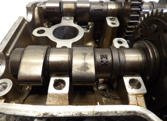 Cylinder head Honda VFR 750