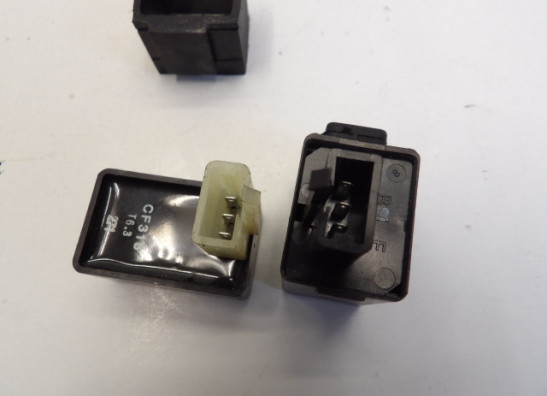 Relais unit Honda NTV 650