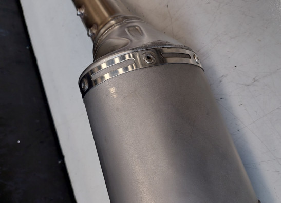 Uitlaat Aprilia RSV 1000