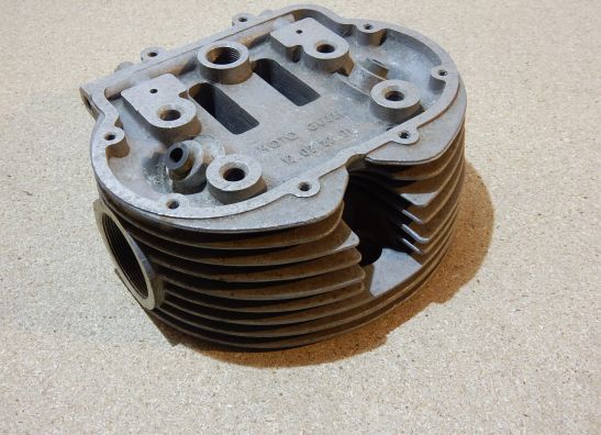 Cilinderkop Moto Guzzi V7 700