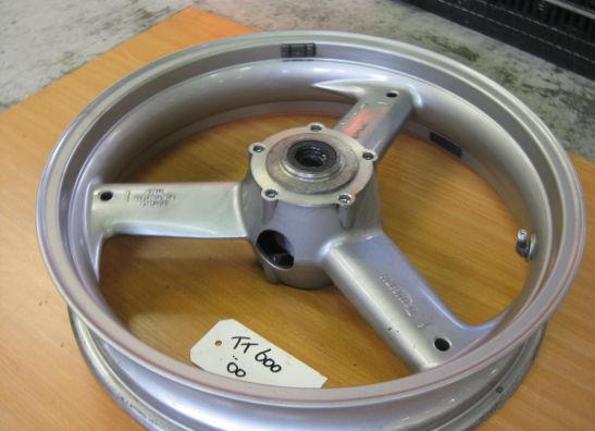 Front Wheel Triumph TT 600