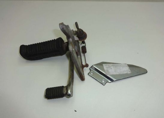 Main step holder right Suzuki GS 500 E