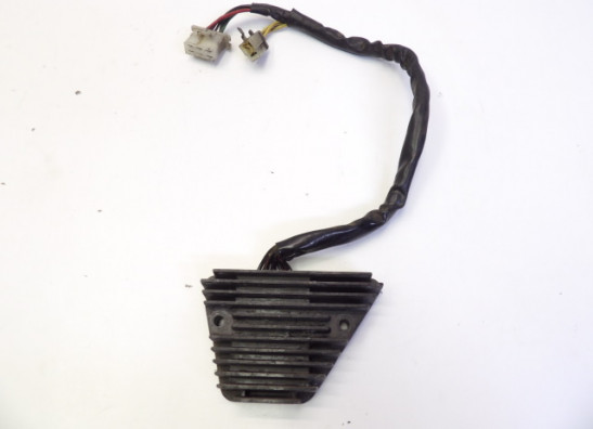 Regulator rectifier  Honda VF 700  750 C Magna