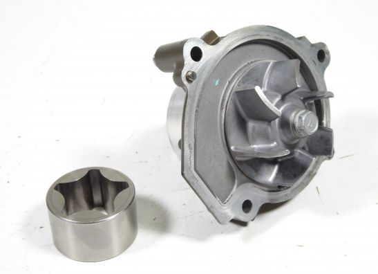 Water pump Kawasaki Z 750