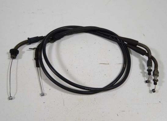 Throttle cable Suzuki Burgman 650