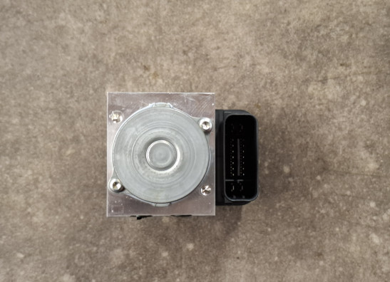 ABS pomp Yamaha MT 09