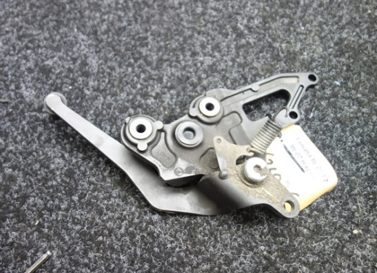 Fussrastetrager vorne rechts Yamaha Tracer 700