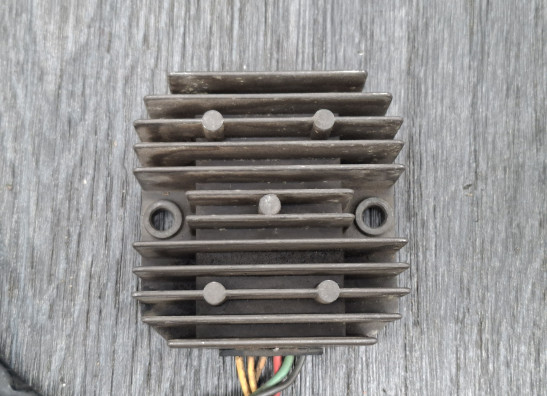 Regler Gleichrichter Honda CX 500