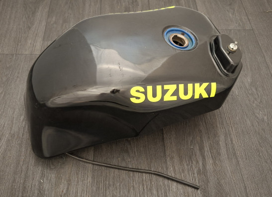 Tank Suzuki GSX R 750