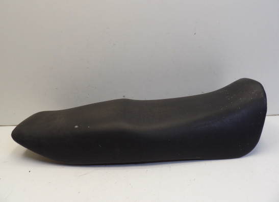 Zadel Honda VF 750 F