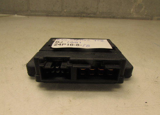 Zekeringkast Kawasaki GPX 750