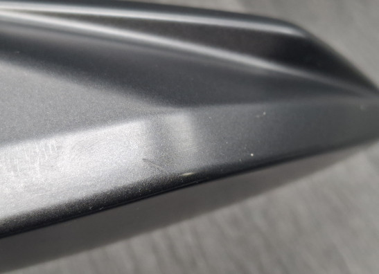 Cowl left rear Suzuki GSX S 750