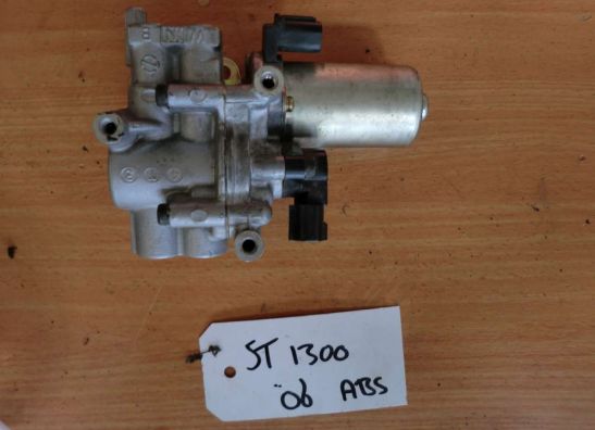 ABS pumpe druckmodulator Honda ST 1300 Pan European