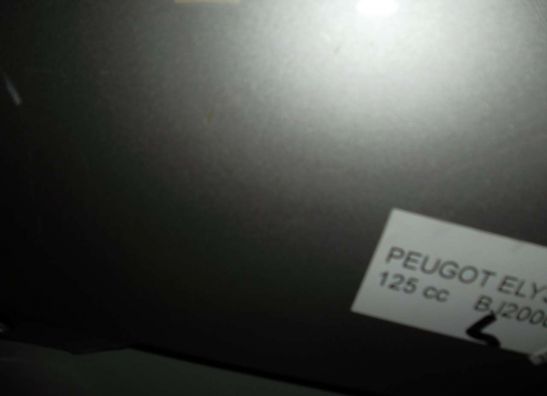 Linker achterkant Overig Peugot elysco 125