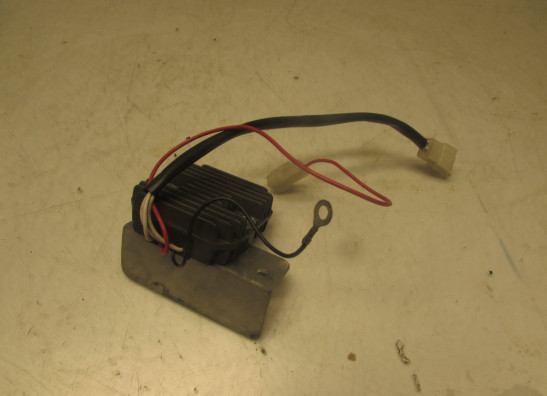 Regulator rectifier  Yamaha V max