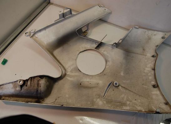 Cowl Left Honda CBR 600 F