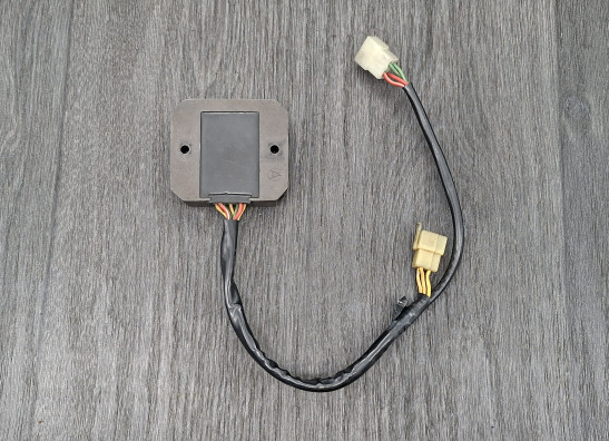 Regler Gleichrichter Honda VT 700 750