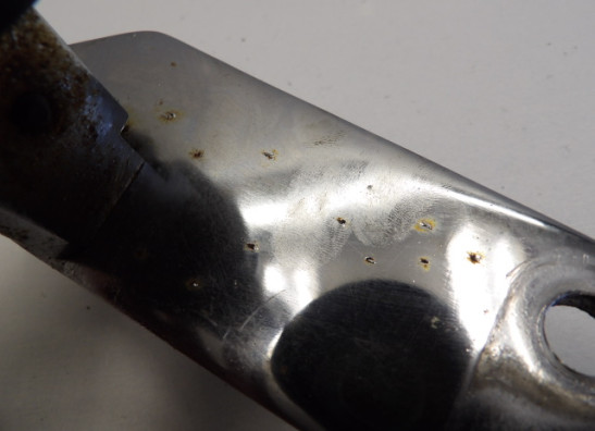 Voetsteun Rechts Suzuki LS 650