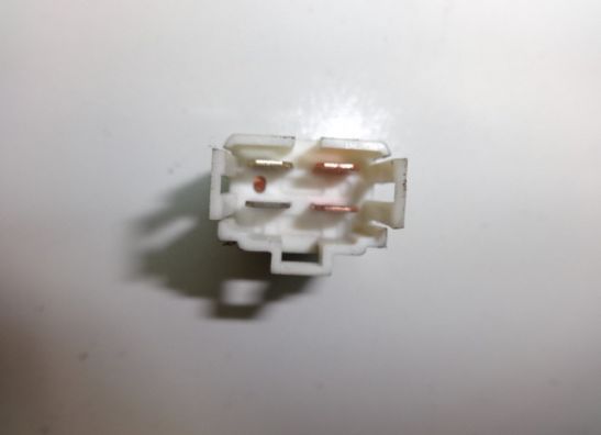 Relais Kawasaki ZR 7